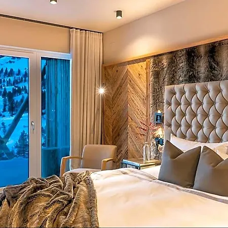 Kohlmayr Superior 4* اوبرتاورن
