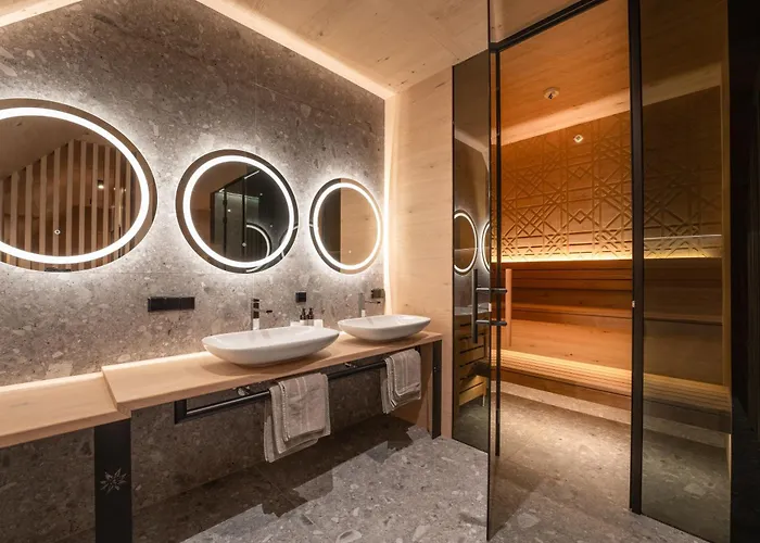 Hotel Kohlmayr Superior 4*