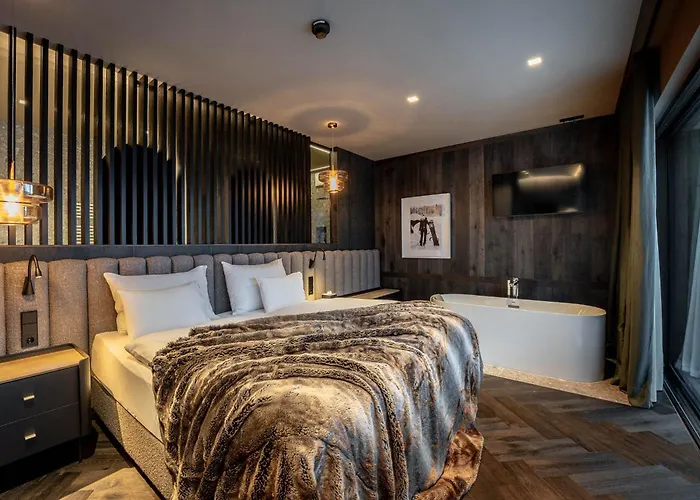 Kohlmayr Superior Hotell 4*